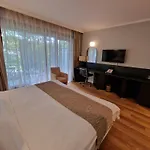 Ξενοδοχείο Sunny Hill
