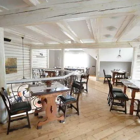 Sunny Hill Hotel 4*