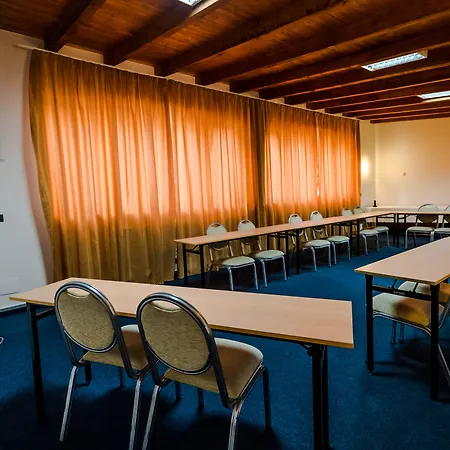 Sunny Hill 4* Cluj-Napoca