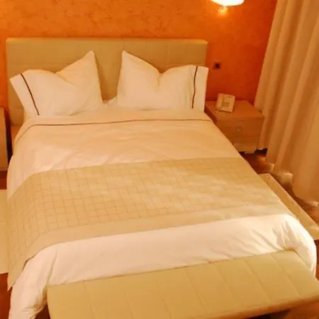 Hotel Sunny Hill 4*