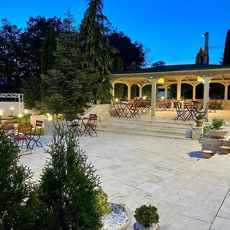 Sunny Hill Hotel 4*